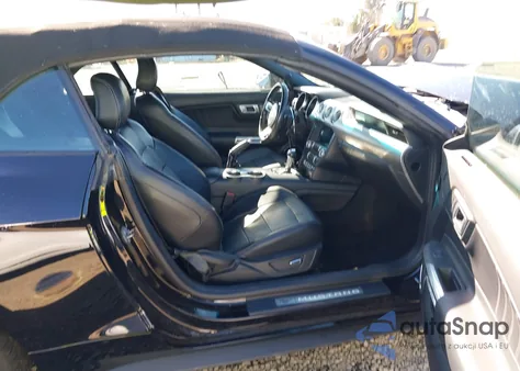 2018 Ford Mustang Ecoboost Premium из США, поврежденный, VIN 1FATP8UH8J5124504